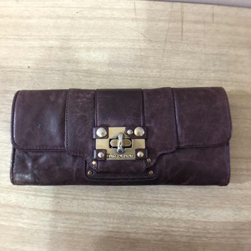 🌸 Authentic Juicy Couture Wallet 🌸